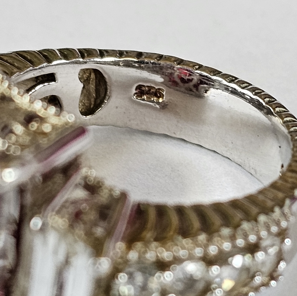 Blazing Red Quartz & White Topaz Ring in Platinum/925 Size 6 - Picture 9 of 11